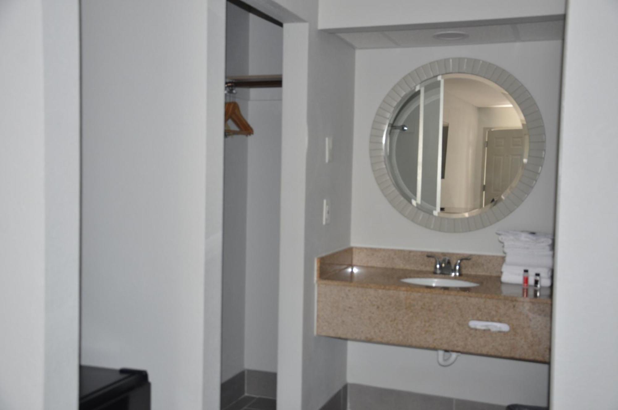 Baymont Suites Covington Luaran gambar